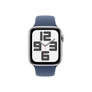 Kép 2/4 - Apple Watch SE (2024) 44mm ezüst alumínium tok, denim sportszíj M/L